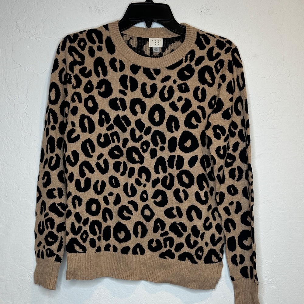 a new day Leopard Print Crew Neck Sweater - Black and Tan